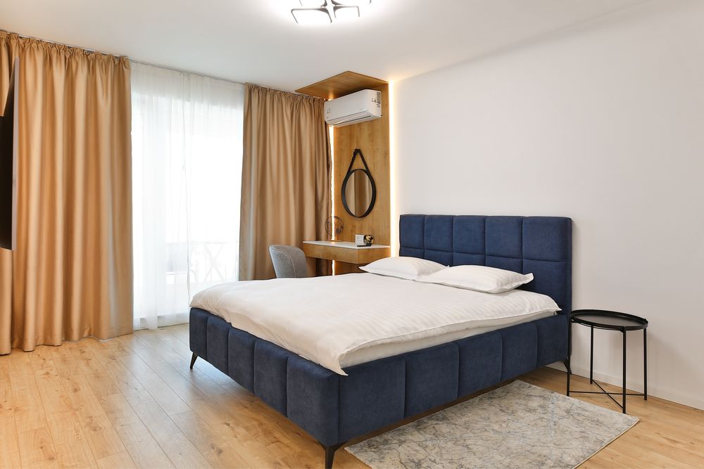 Apartamente Regim Hotelier Coresi Mall