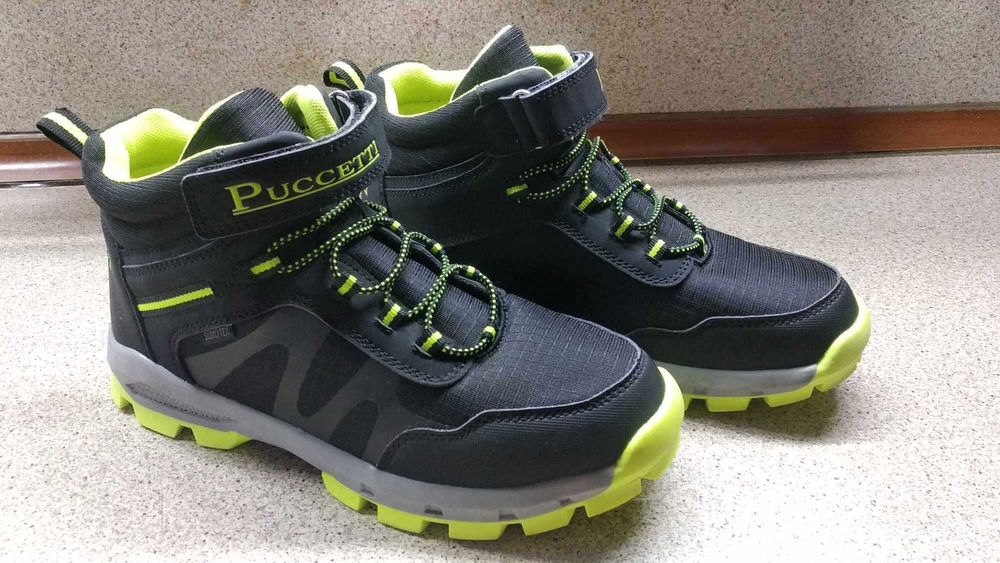 Зимни водозащитени ОБУВКИ/боти/ 39 номер НОВИ