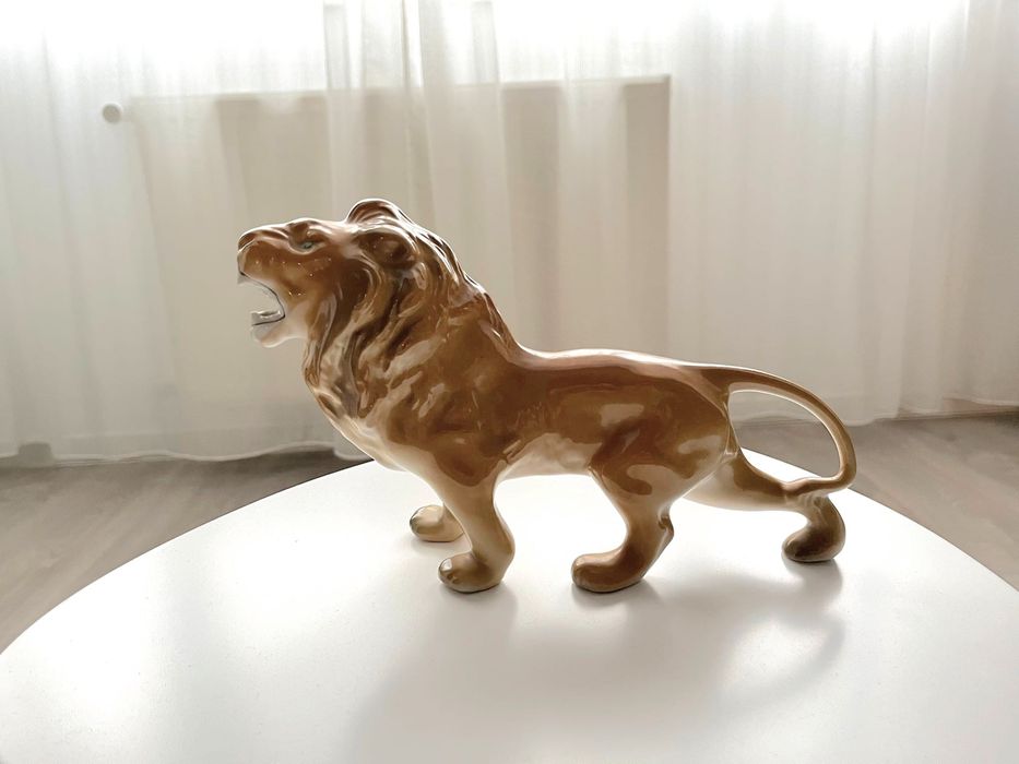 Bibelou portelan - leu