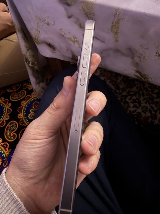 iPhone 15 pro max 256 sim sotiladi