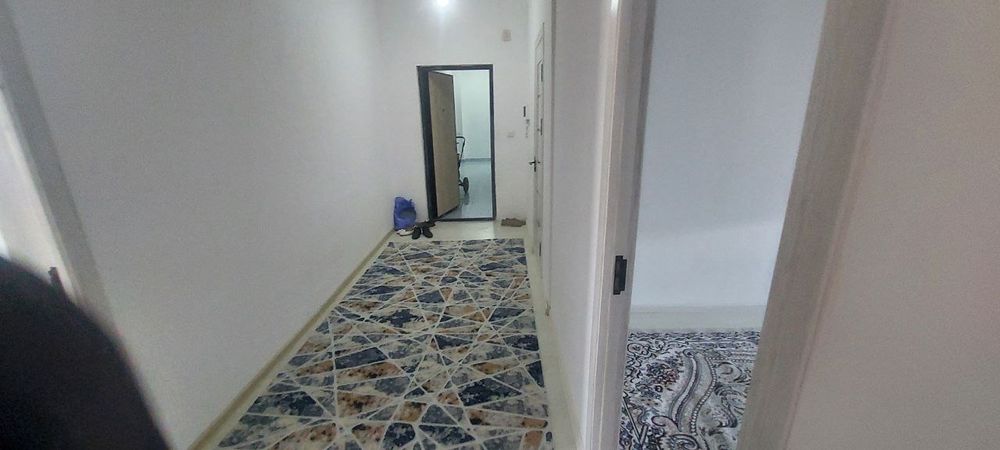 Qizlar uchun sheriklikka kvartira