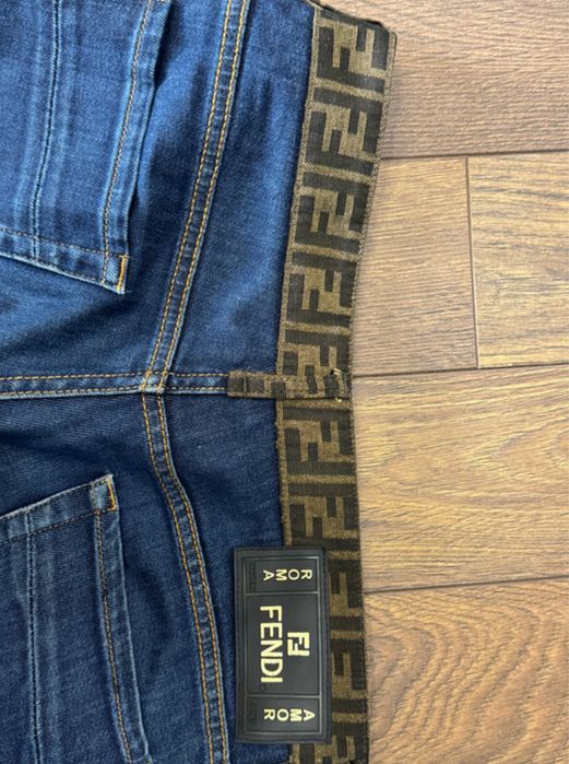 Оригинальные джинсы fendi