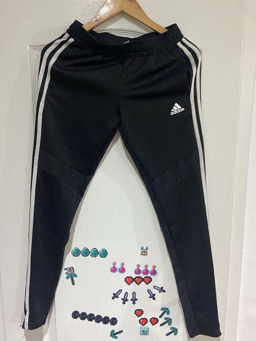 Pantaloni trening, Nike