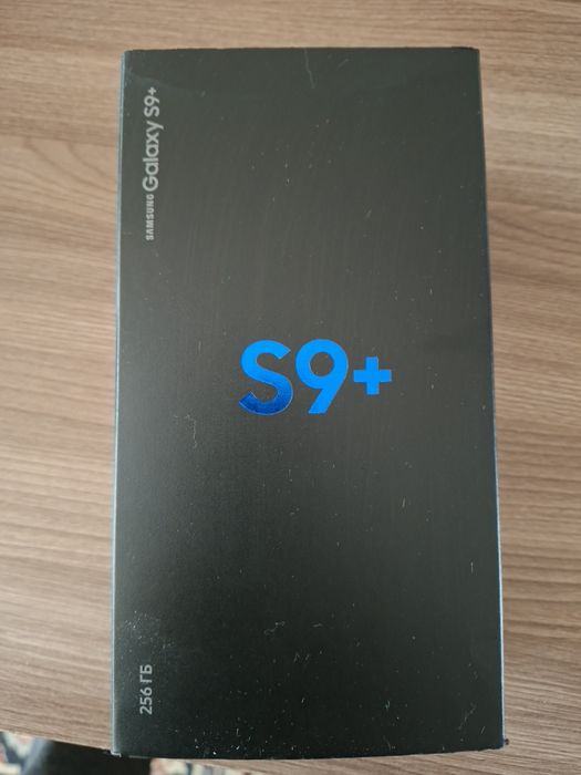 Продам Самсунг S 9+ 256 гб
