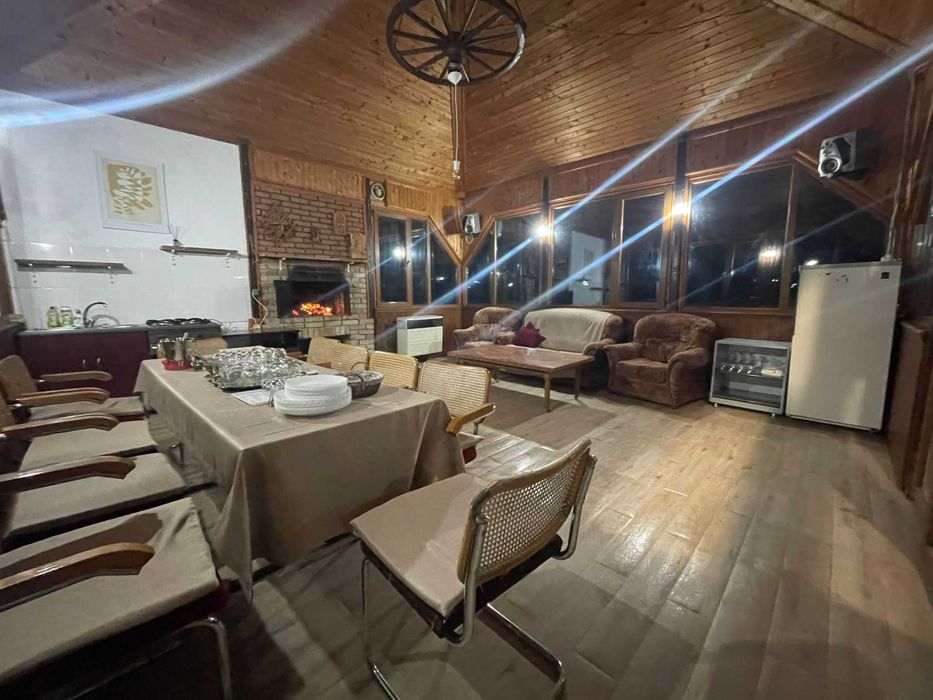 Majorat la Breaza - Casa de vacanta de 16 persoane