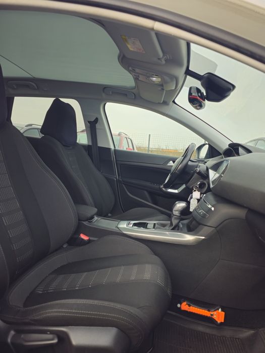 Peugeot 308 2.0d Automat Led Xenon Panoramic