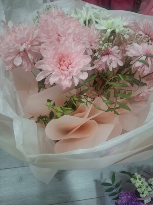 Продам цветы.