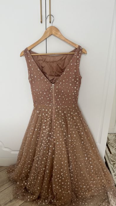 Нарядное платье.