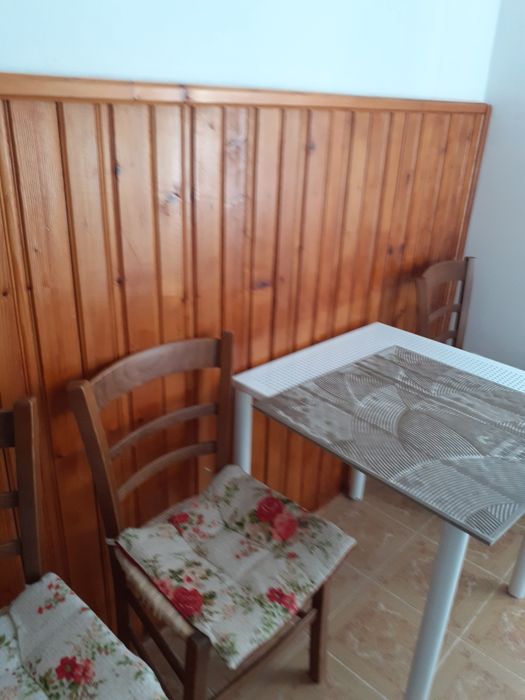 Închiriez apartament 2 camere central