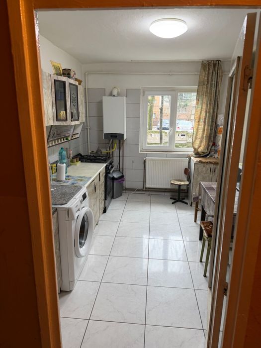 Vand apartament 3 camere zona Piata Marasti -BRD