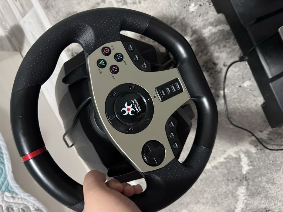 Vand pc gaming sau schimb cu kukirin g4