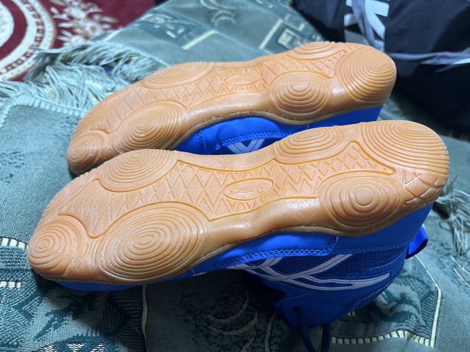 бартцовка новыйй не одеты