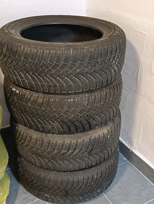 Anvelope iarna 205 55 16 Falken