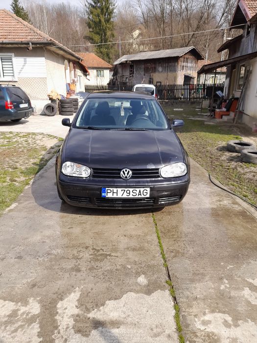 Golf4 benzina vând intreg/dezmembrez