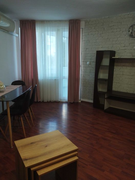 Дава се под наем Двустаен апартамент в Варна, Лятно кино Тракия - 55 кв.м за 306 € - Снимка #2