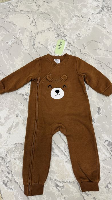 Продам детские вещи новые