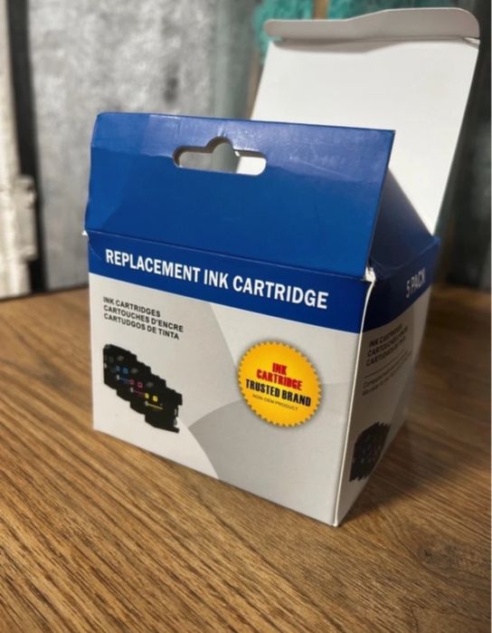 Set de cartușe de cerneală compatibile de tip "302" sau "302XL", destinate imprimantelor HP