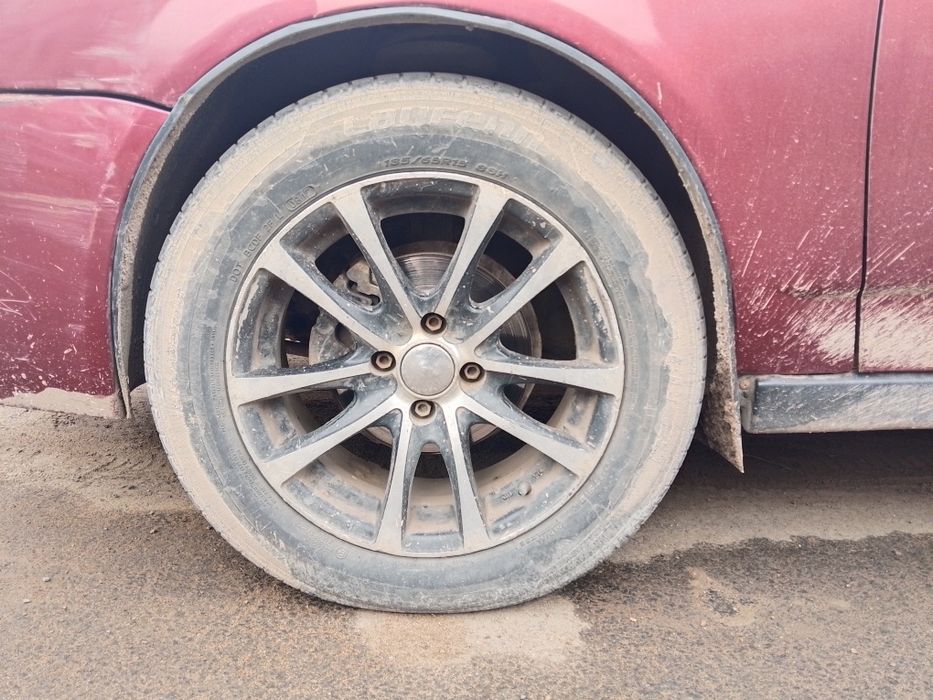 Продам диски с покрышками комплект