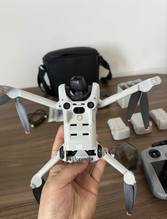 Дрон dji mini 4 pro
