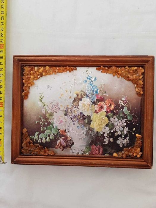 Балтийски кехлибар на картината 18,5*23,5 см