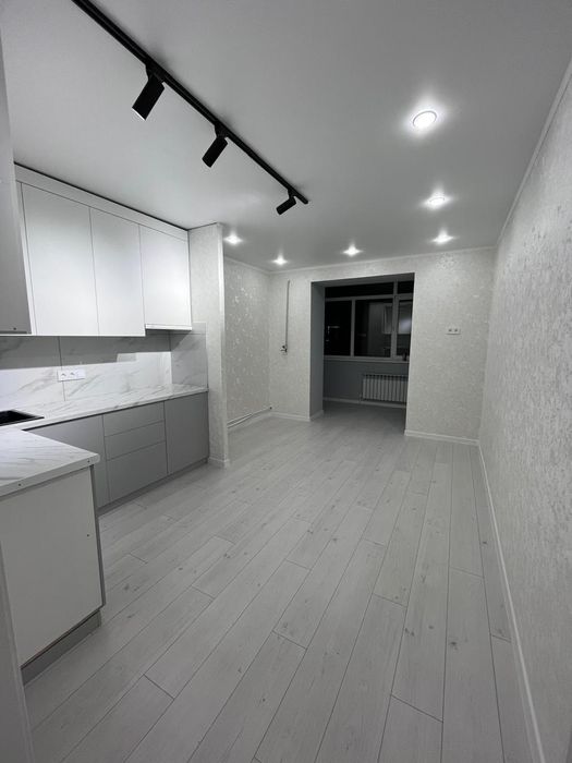 Продам 1 ком кв 56 м2 в районе детской больницы