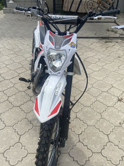 Продам питбайк Bst moto 125!
