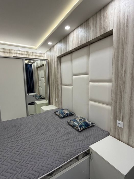 Сдается в Аренду квартира Ц-5 . 2-ком-й.