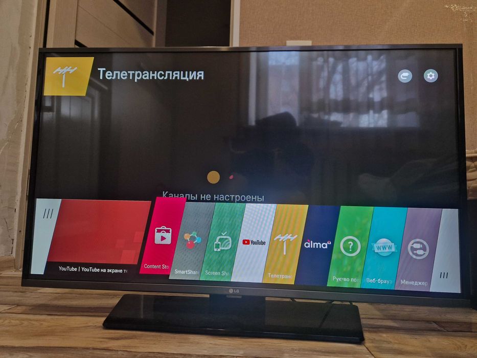 Смарт телевизор LG 43 дюм 109см