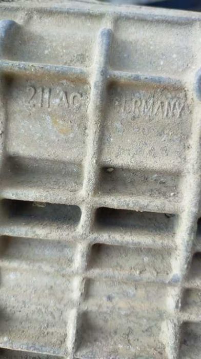 Cutie viteze manuala VW Passat B5 1.9 TDI cod OE: 012301211ac