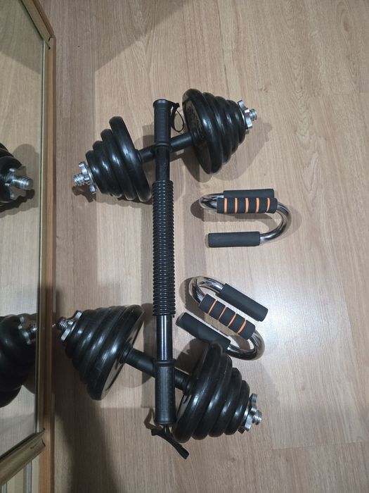 Продам гантели, упоры для отжимания,  эспандер