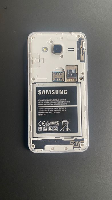 Telefon Samsung Galaxy J320 32Gb Dual Sim