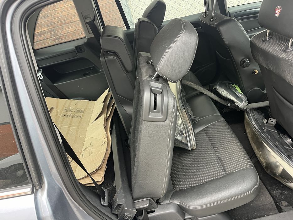 Opel Zafita 1.9CDTI 2008 За части!!!