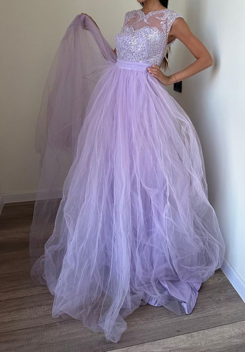 Вечернее платье для праздников