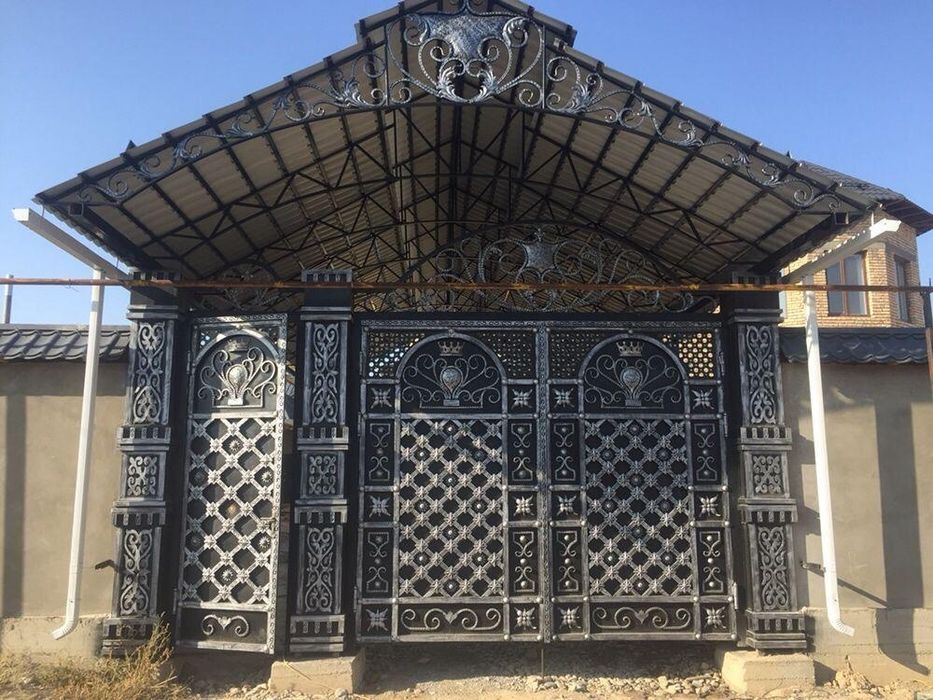 Ворота навес забор тапчан решотки.