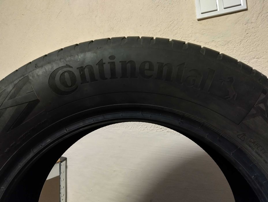 4 бр. Летни гуми Continental EcoContact 6Q – 215/65 R17 (DOT 4824)
