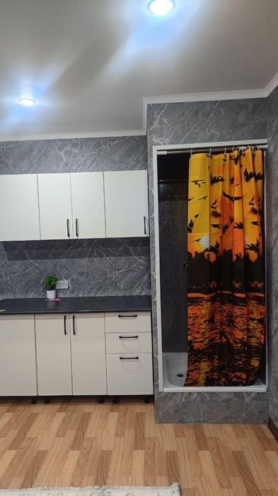 Продам большую комнату с душем