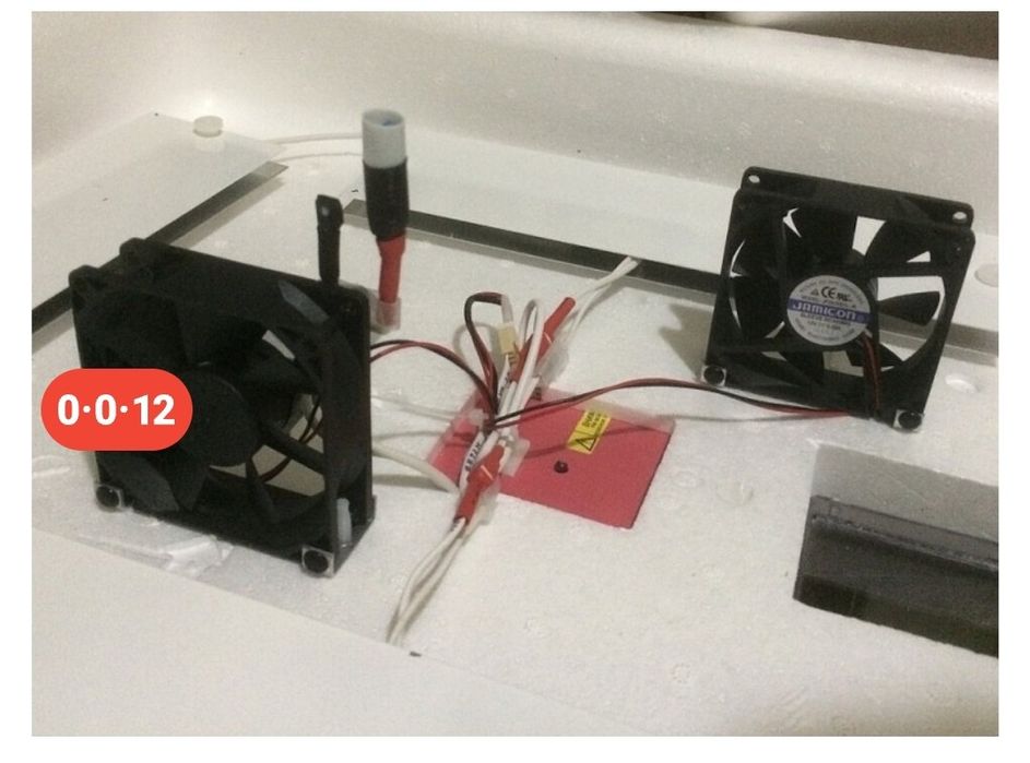 Продается инкубатор