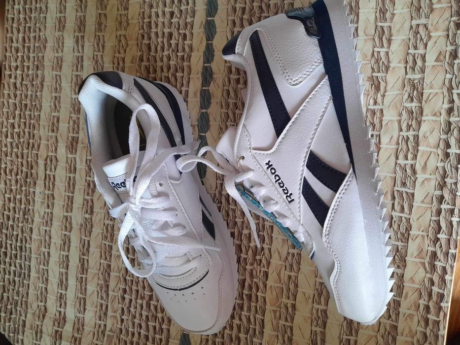 Маратонки Reebok/34,5-23см