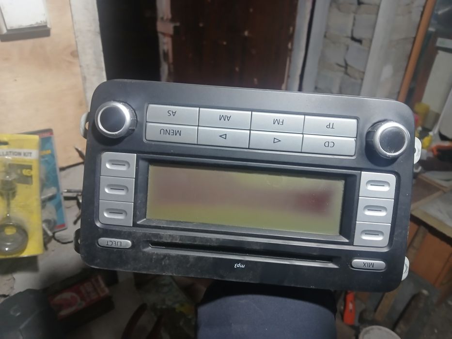 Продам магнитолу