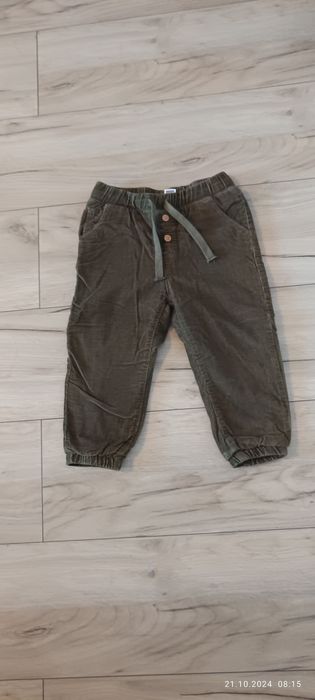 Pantaloni Grosi matlasați catifea waikiki 92