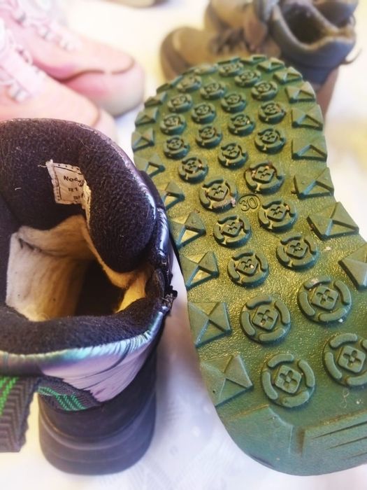 Детская обувь на девочку