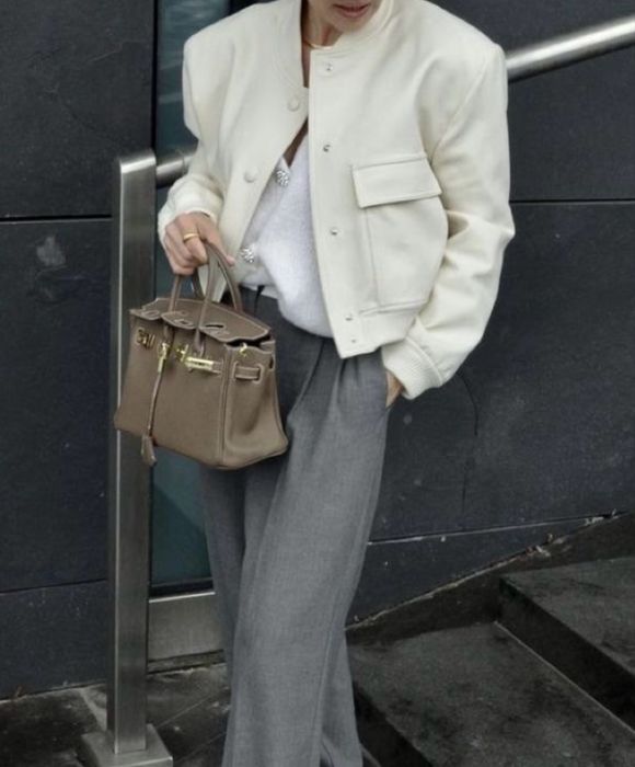 Бомбер Zara италия