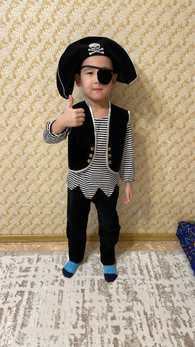 Прокат костьюм пирата