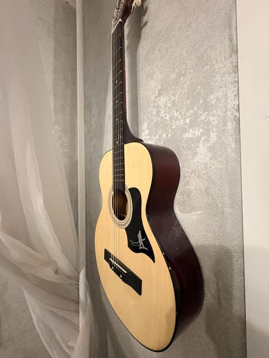 Продается Гитара