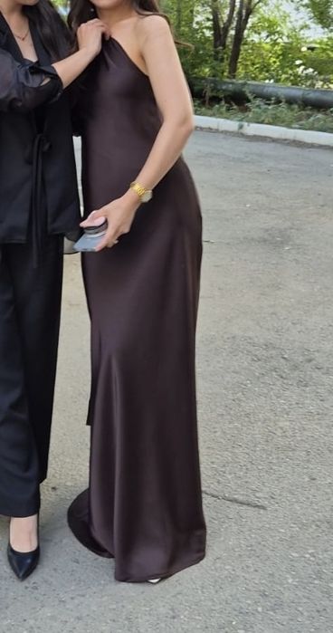 коричневое вечернее платье