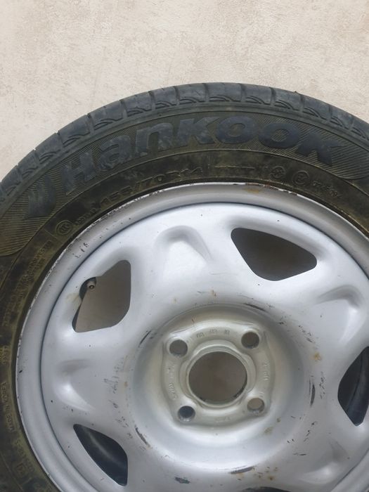 Запаска родная от Спарка в отличном состоянии.