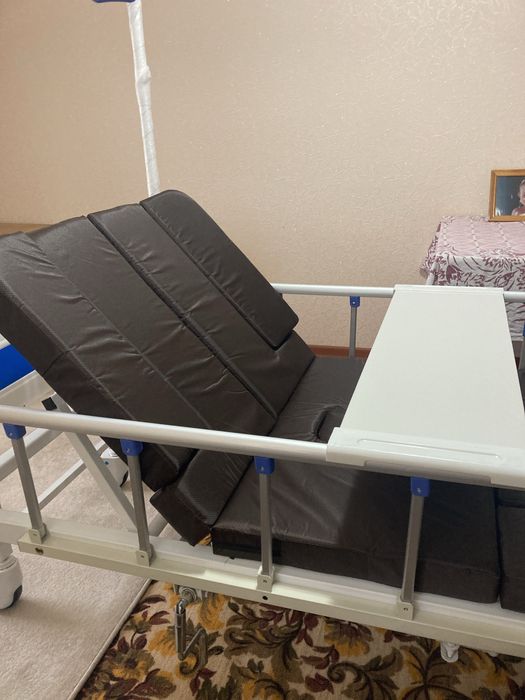 Медицинская кровать в аренду