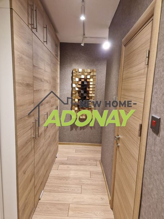 Продава се Четиристаен апартамент в Пловдив, Каменица 2 - 106 кв.м за 1883 €/кв.м - Снимка #8