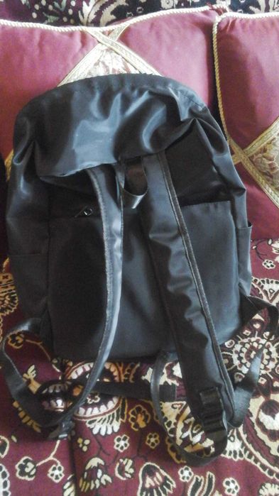 Продам рюкзак. подростковый .