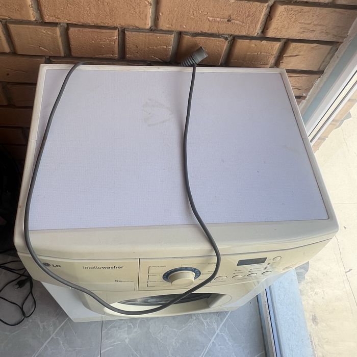 Продам стиральную машину